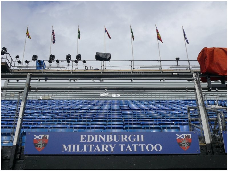 Eine der Tribnen fr das Edinburgh Military Tattoo auf dem Schloss. (03.08.2008)